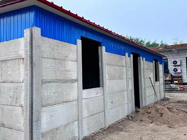 水泥围墙板建的房子